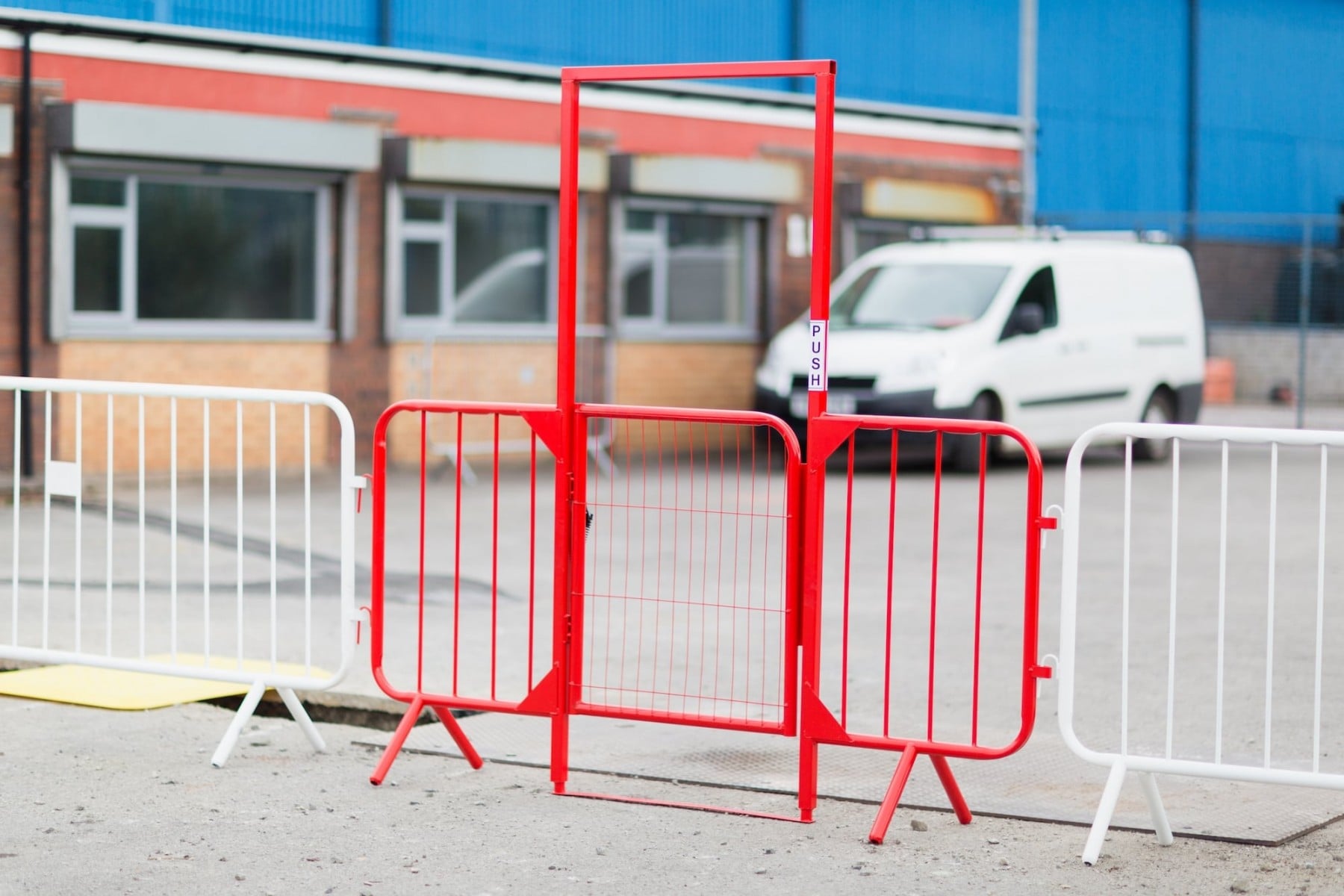 2.5m Walkthrough Barrier with Gate