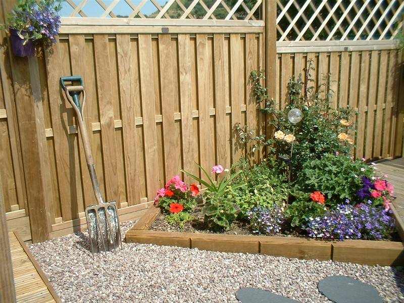 Fencing Contractors London